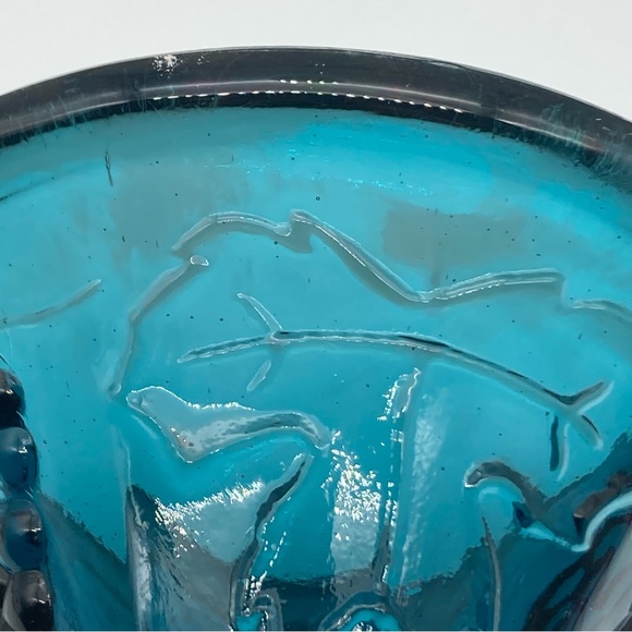 Indiana Glass teal pedestal dish grape pattern - Picture 8 of 12